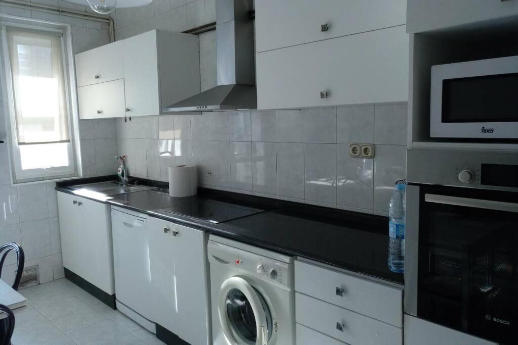 Apartamento Con Garaje Santiago De Compostela 아파트 외부 사진